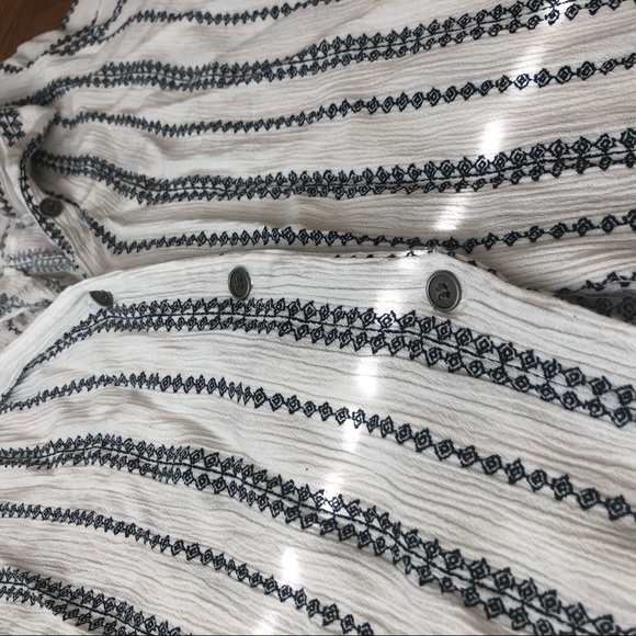 Stripe Collared High Low Button Top - Picture 3 of 7